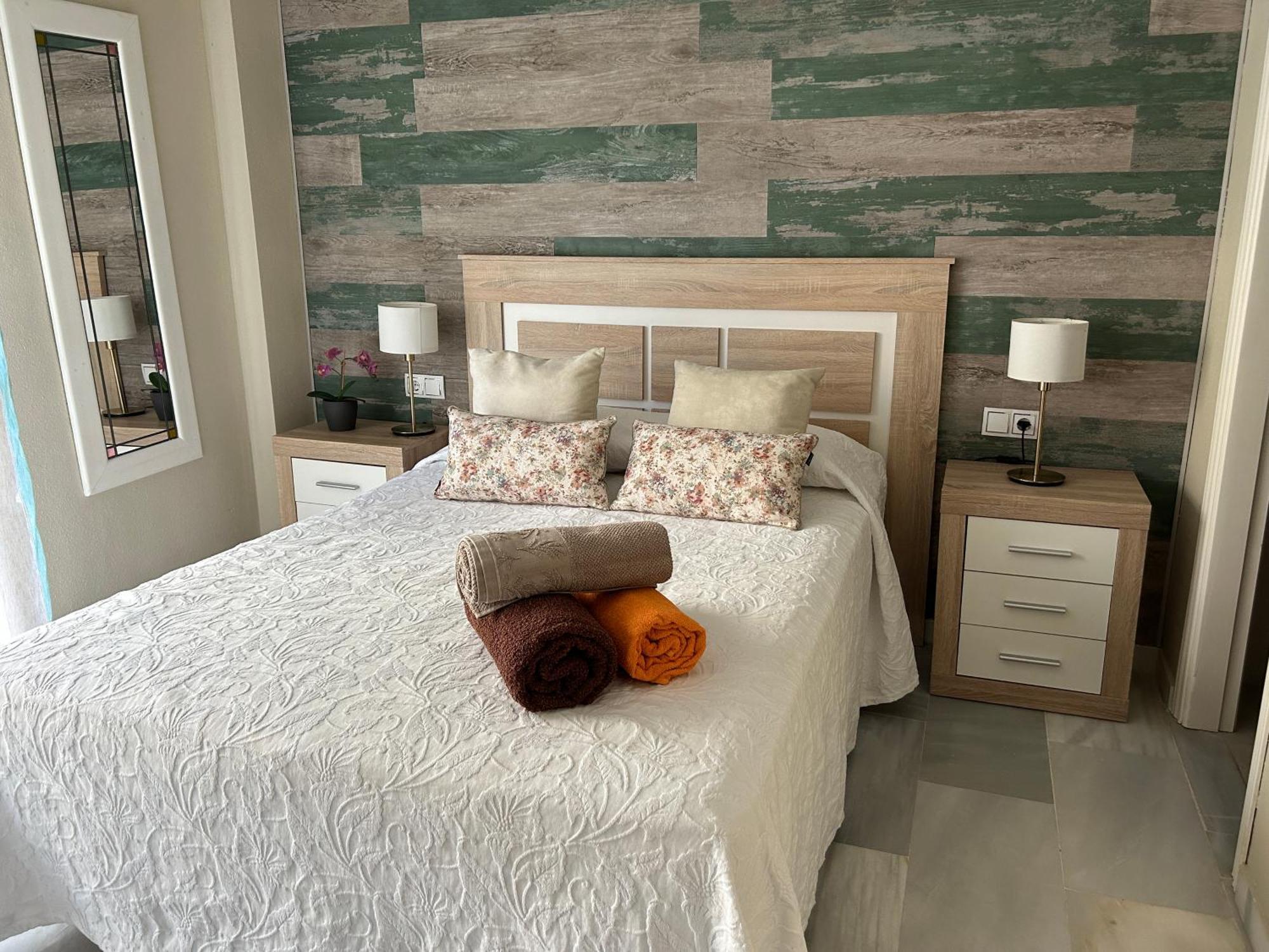 Jardines Del Mar - Benalmadena Costaアパートメント エクステリア 写真